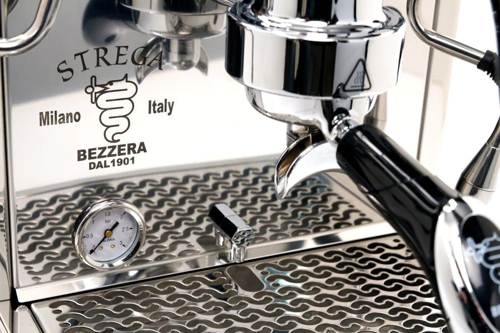 Bezzera - Strega Lever Espresso Machine - Café Liégeois